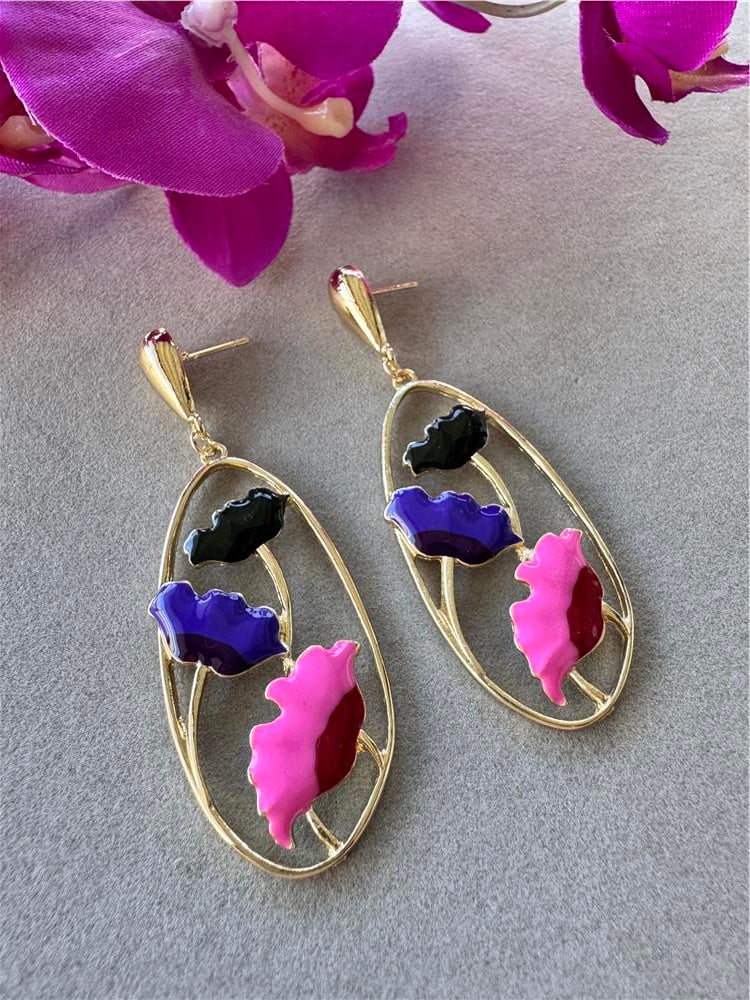Mor Pembe Çiçekli Oval Küpe