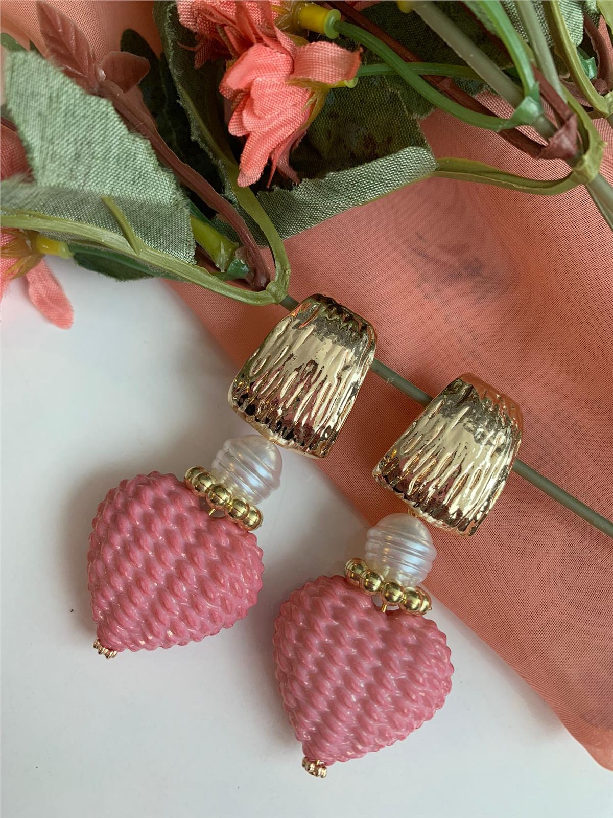 Pembe Kalp ve Barok İncili Tasarım Küpe