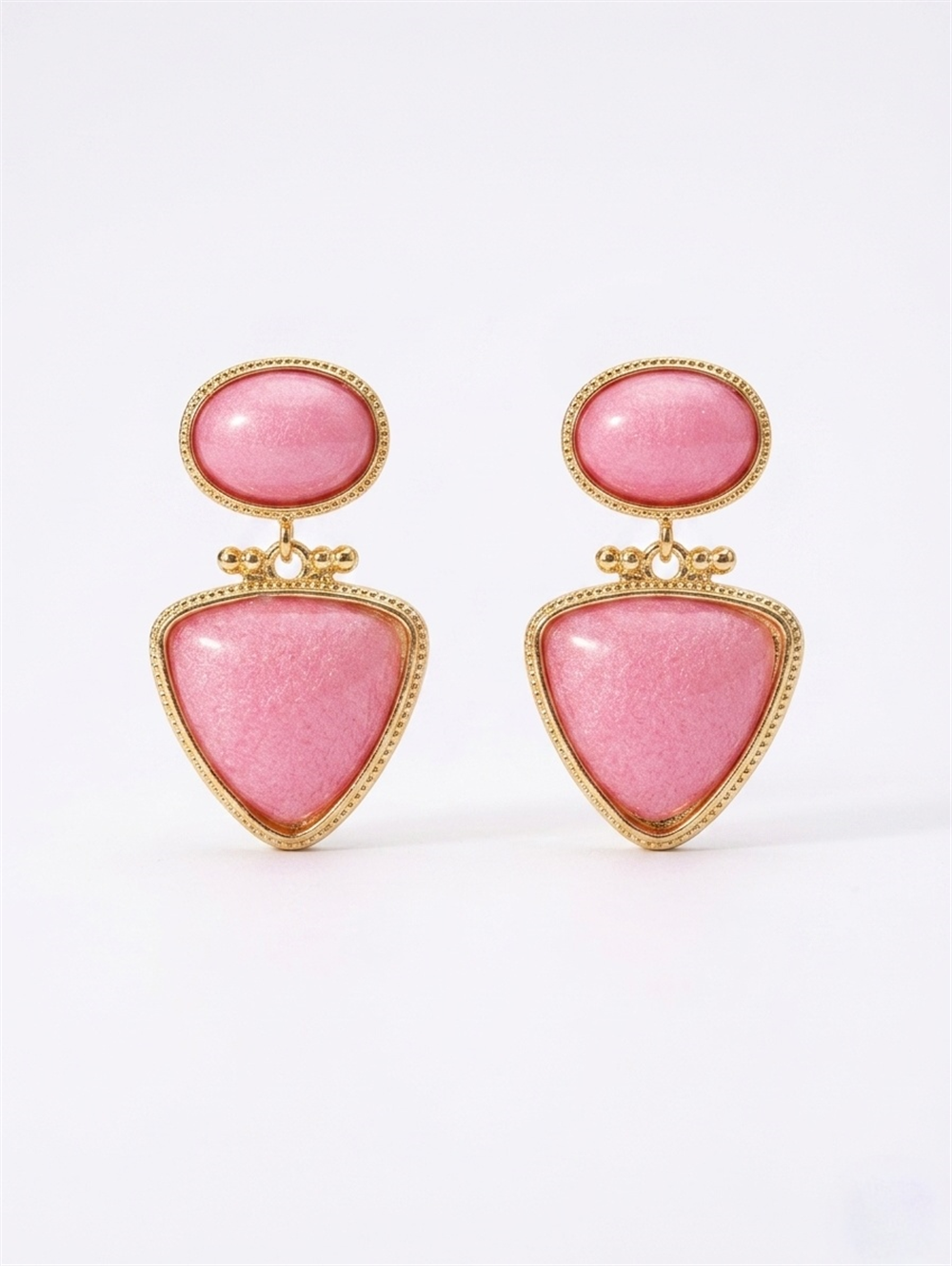 Pembe Taşlı Oval ve Üçgen Tasarım Sarkıt Küpe