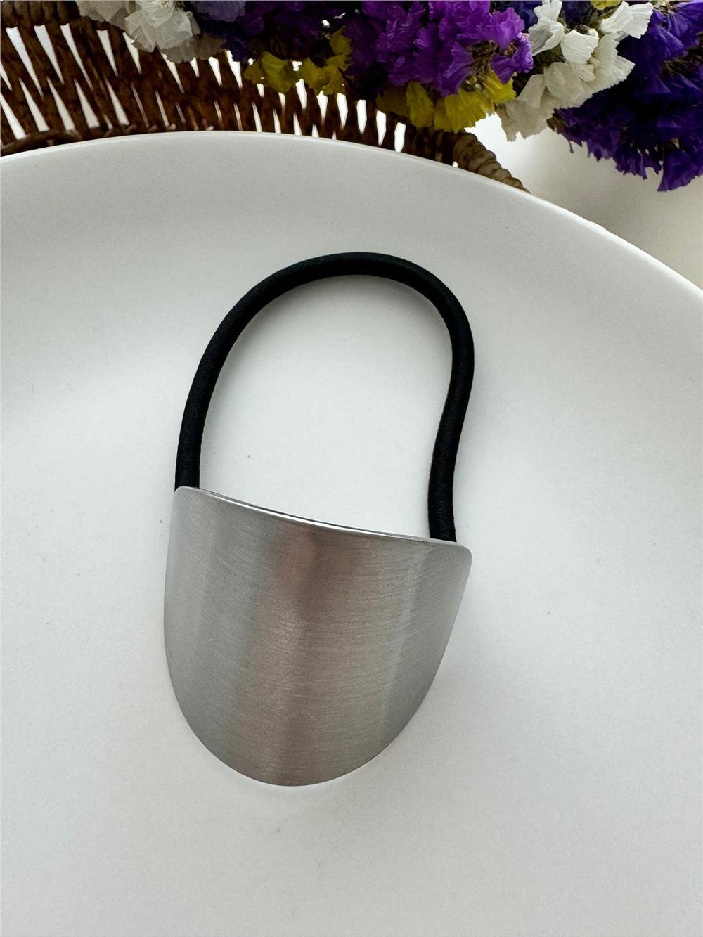 Silver Oval Metal ve Lastik Toka