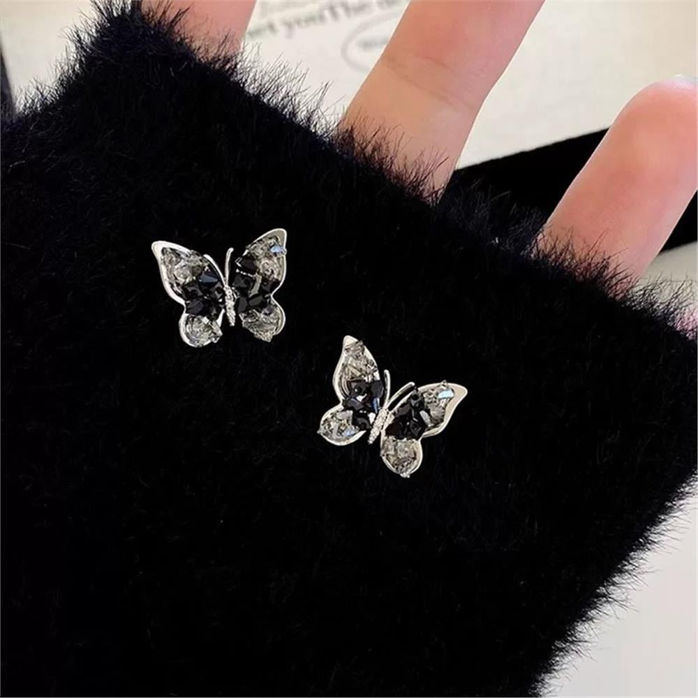 Siyah Füme Kristalli Silver Mini Kelebek Küpe