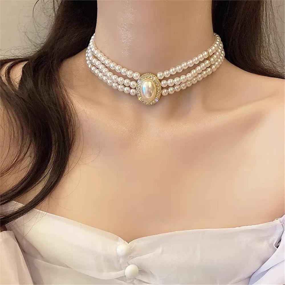 Vintage Tarzı Kristal Taşlı Oval Tasarım Üç Sıra İncili Choker