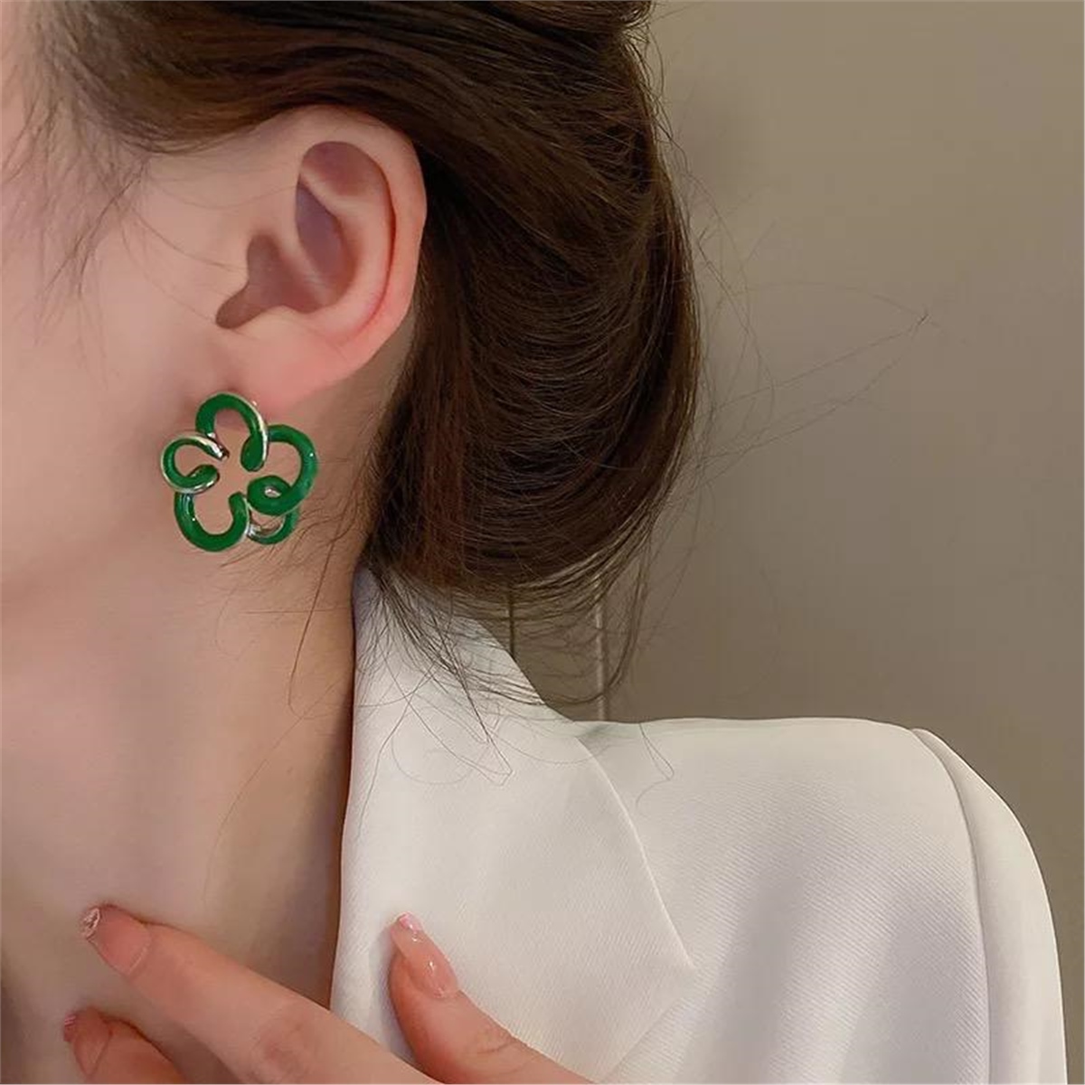 Yeşil Çiçek Şekilli Küpe