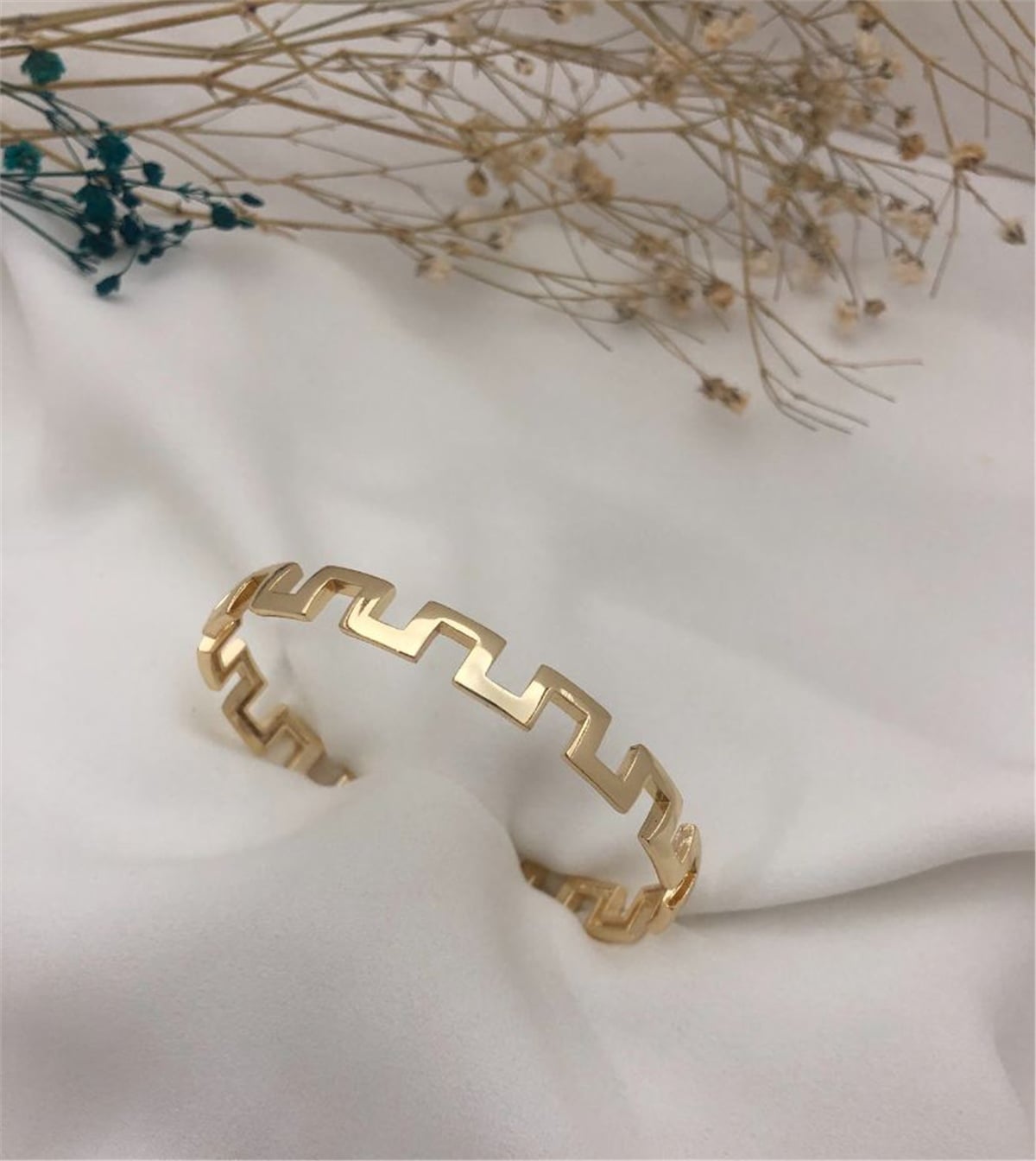 Zigzag Kareli Kelepçe Bileklik