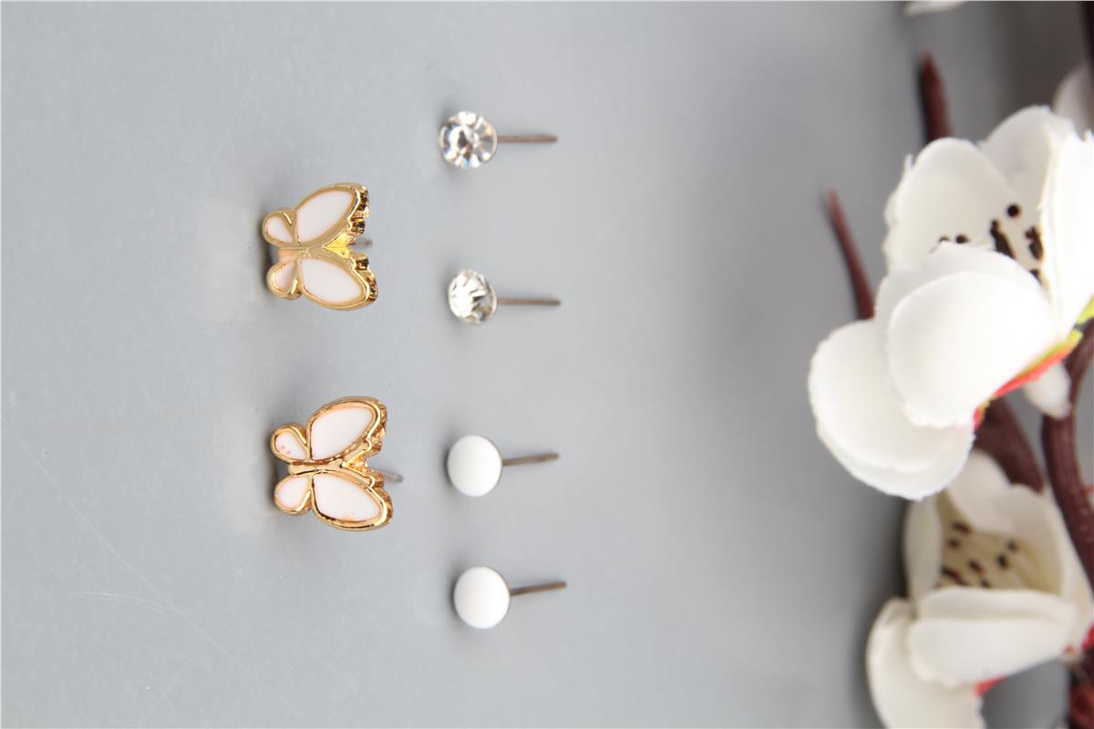 6 Lı Beyaz Kelebek Küpe Seti