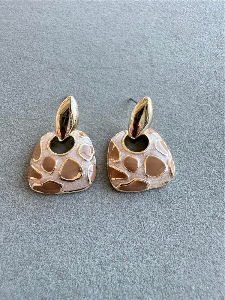 Bej Krem Desenli Küpe