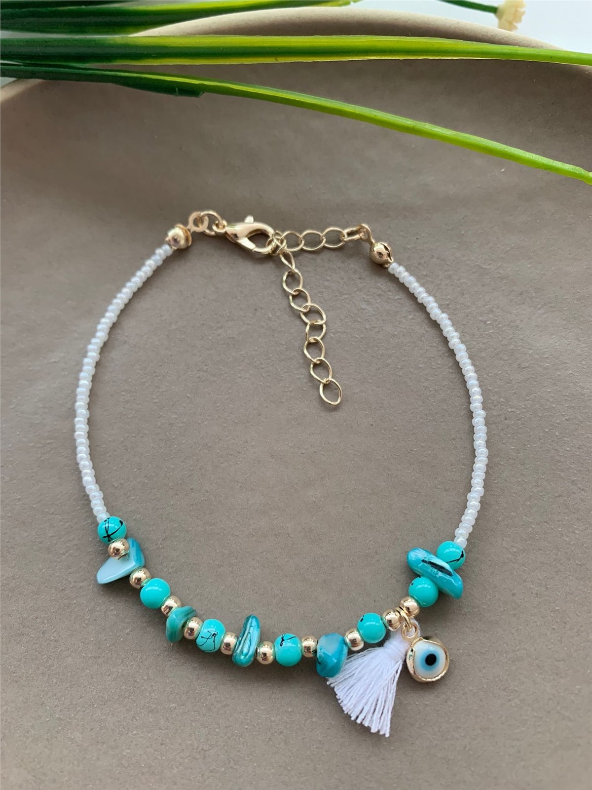 Beyaz Kum Boncuklu Turkuaz Taşlı Püsküllü Nazar Halhal
