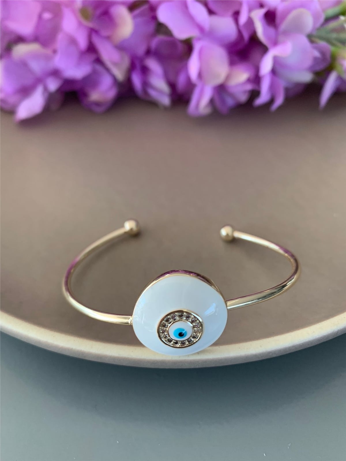 Beyaz Mineli Nazar Kelepçe Bileklik