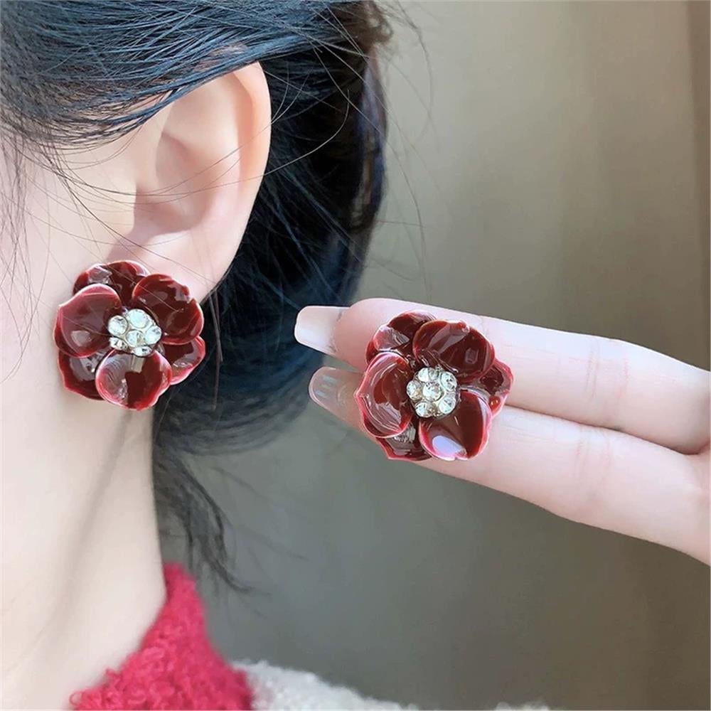 Bordo Mineli ve Zirkon Taşlı Çiçek Küpe