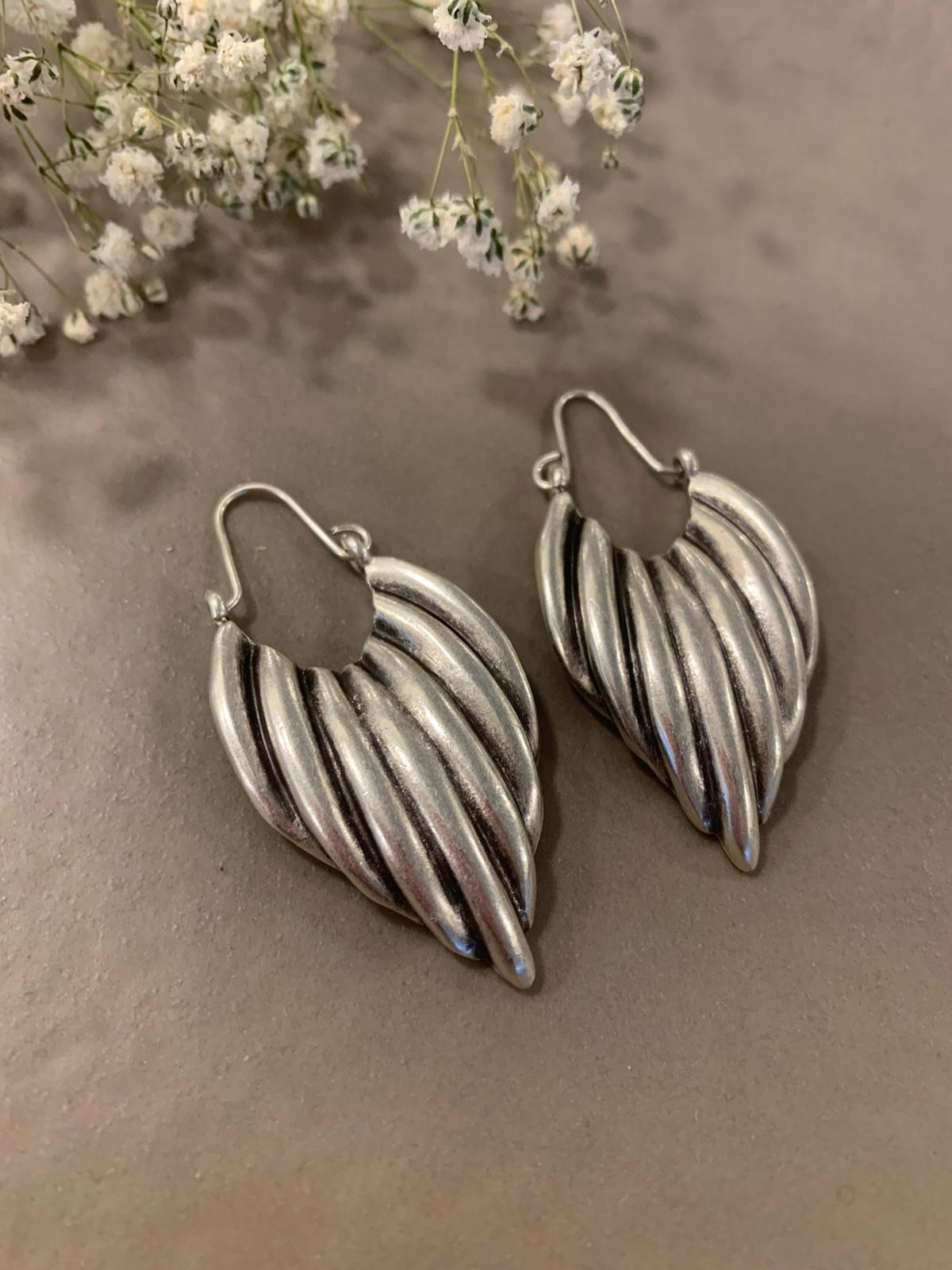 Etnik Silver Halkalı Yaprak Küpe