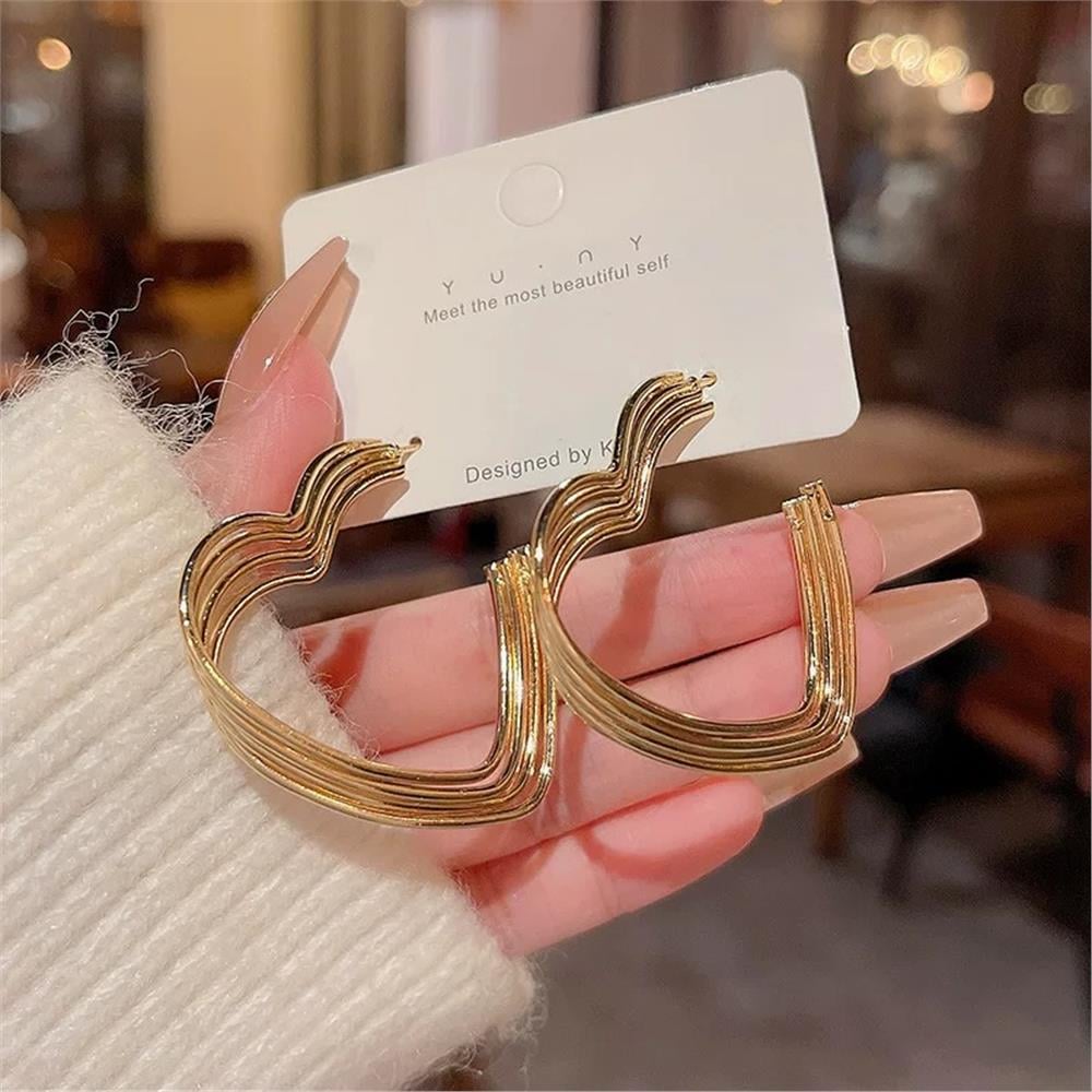 Gold 3lü Halka Kalp Küpe