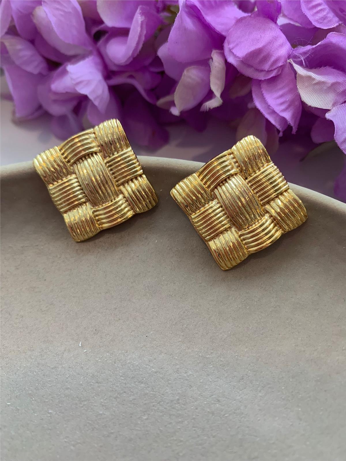 Gold Kare Hasır Vintage Küpe