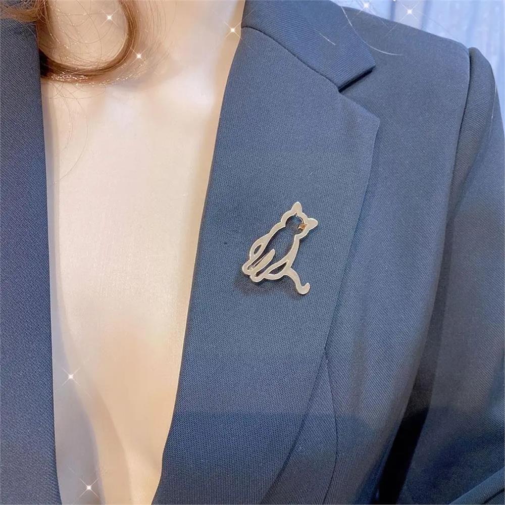 Gold Kedi Broş