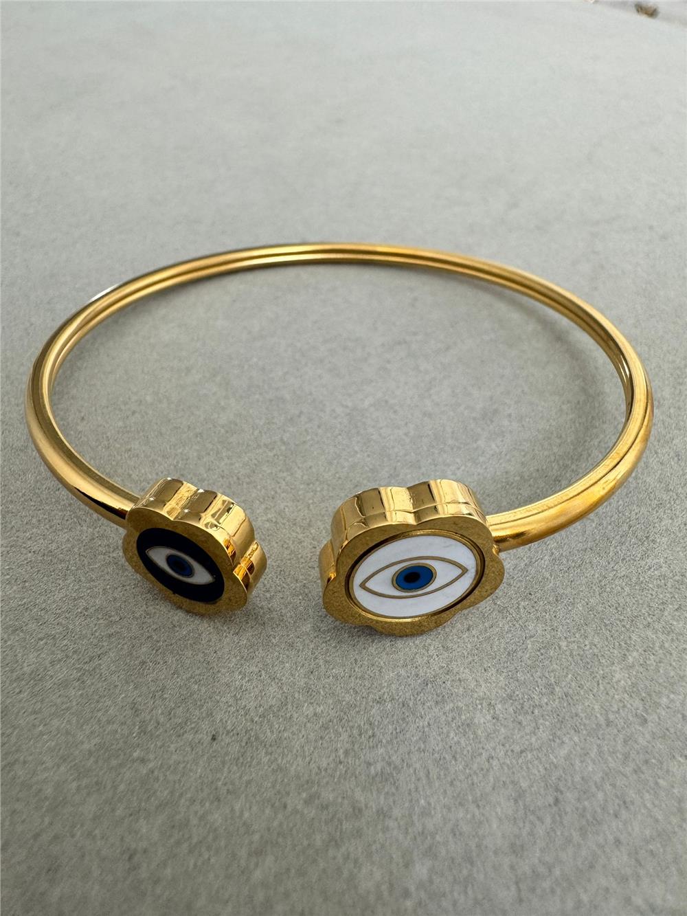 Göz Figürlü Çelik Bileklik