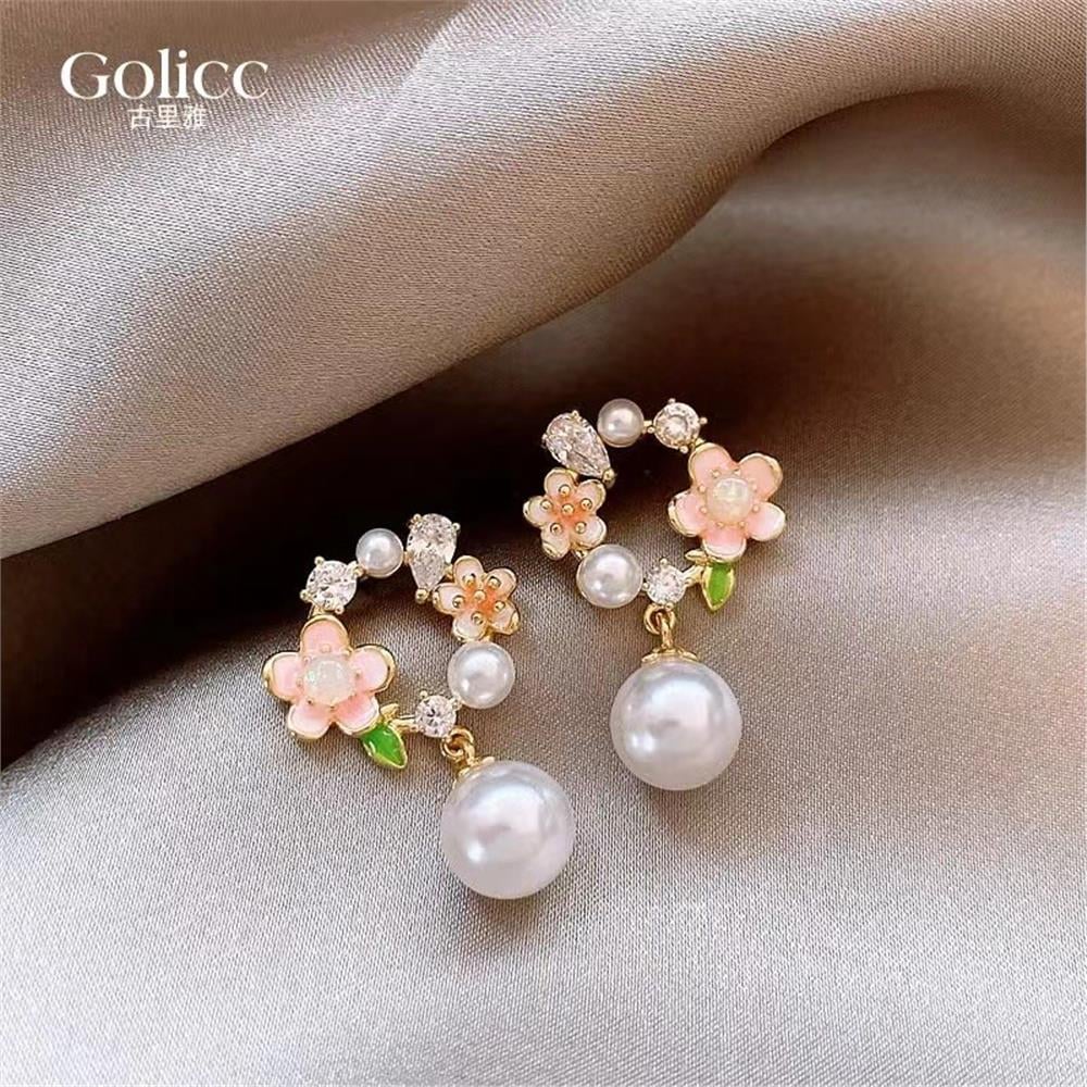 İncili Pastel Çiçekli Küpe