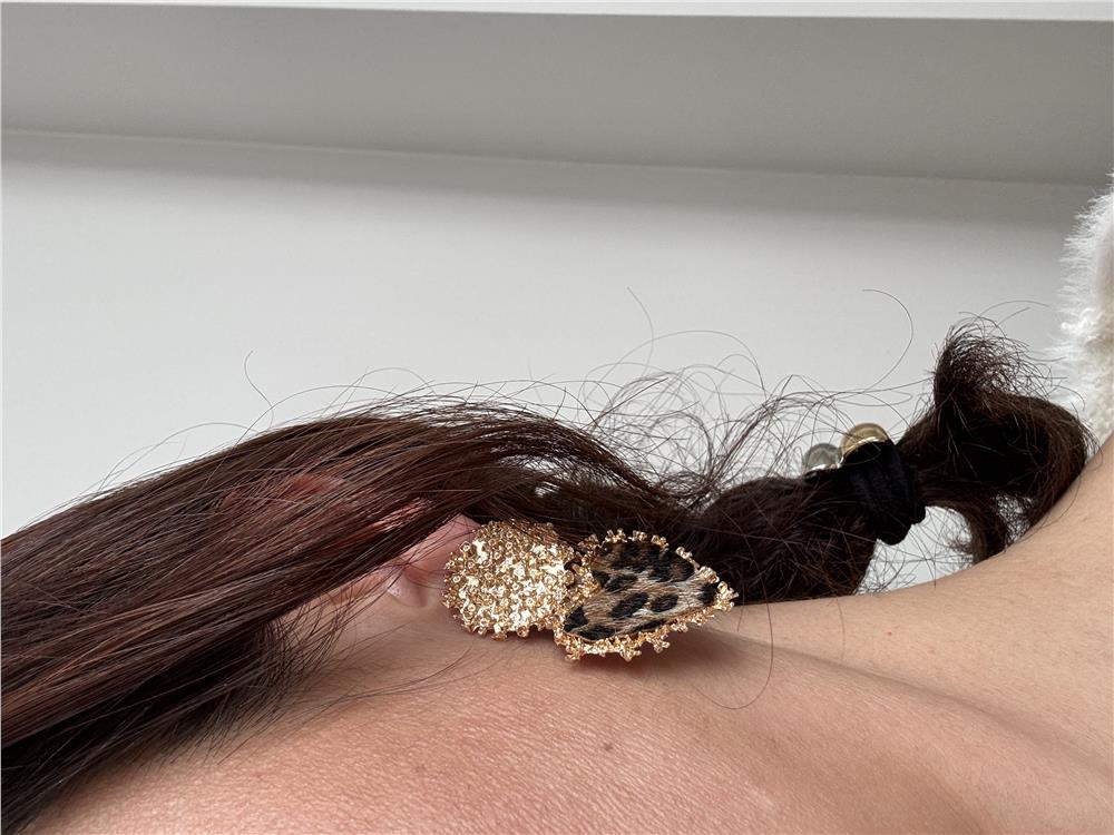 Leopar Kalp Figürlü Küpe