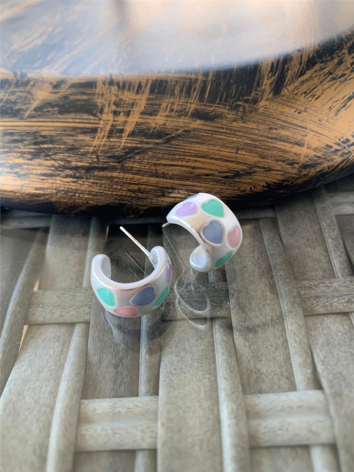 Pastel Kalp Desenli Silver Halka Küpe