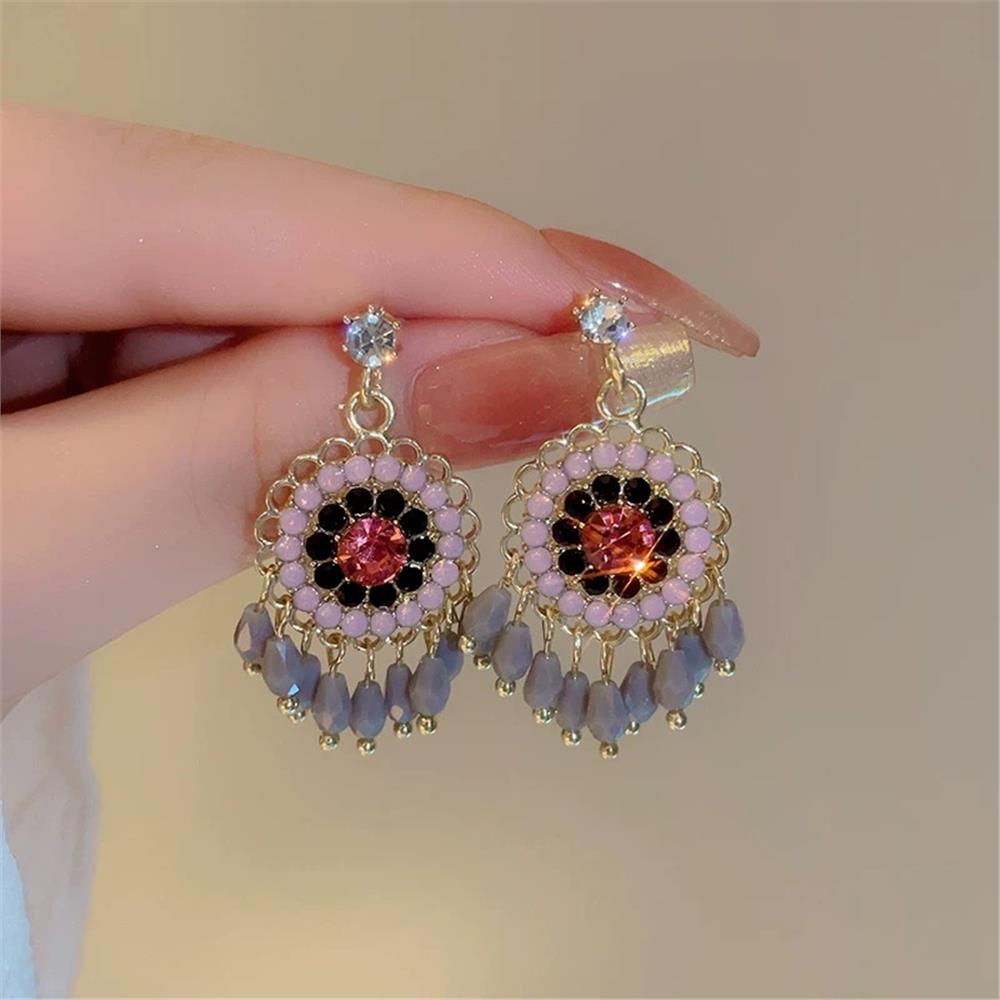 Pembe Füme Taşlı Sallantılı Küpe