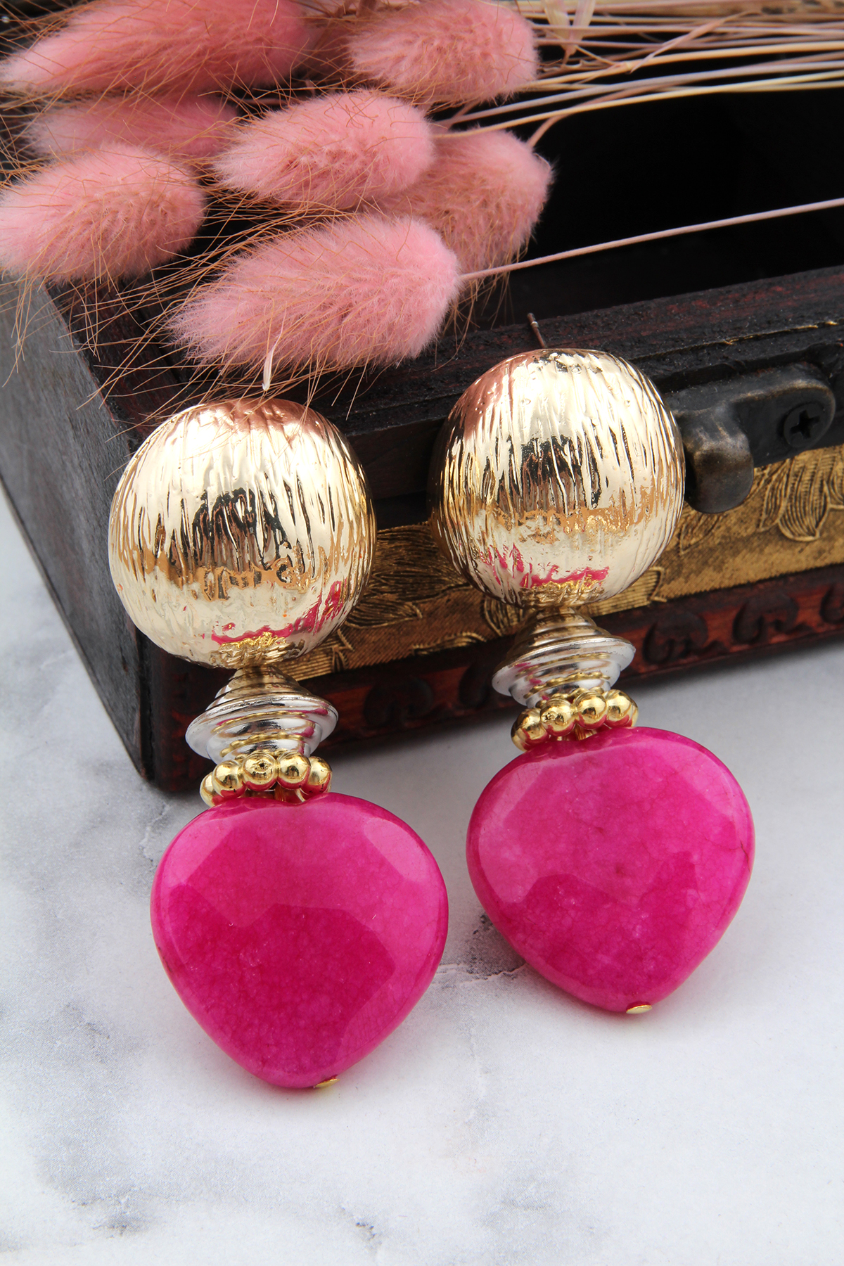 Pembe Jade Doğaltaşlı Kalp Tasarım Küpe