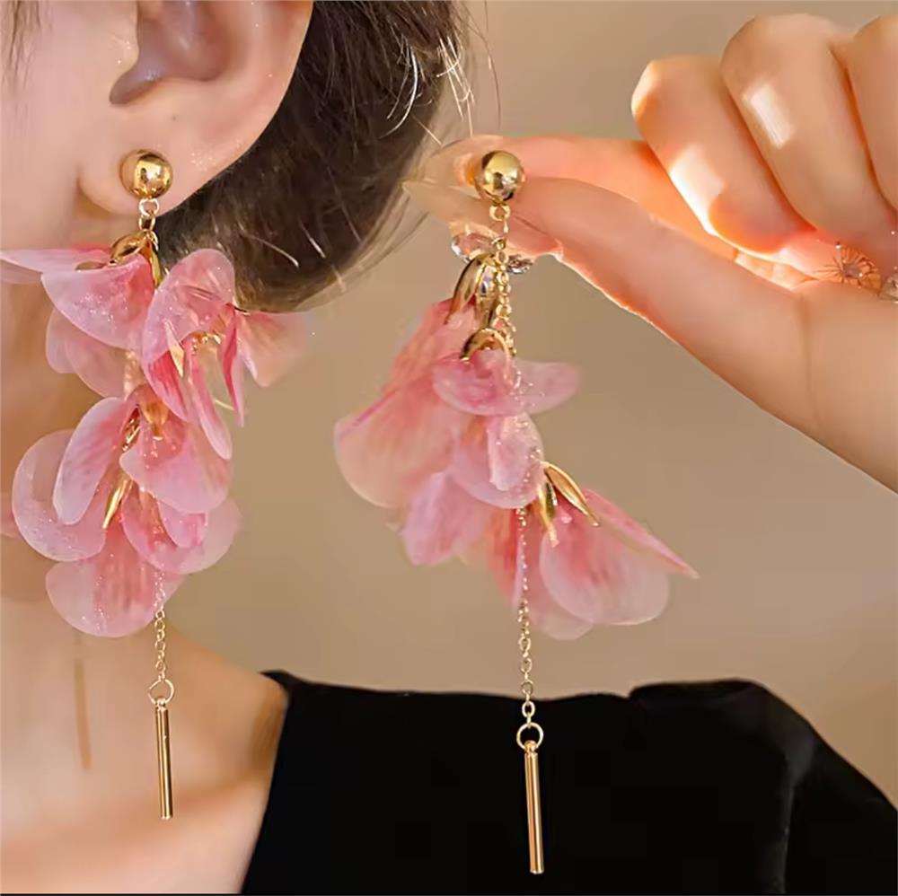 Pembe Organze Kumaşlı Uzun Küpe