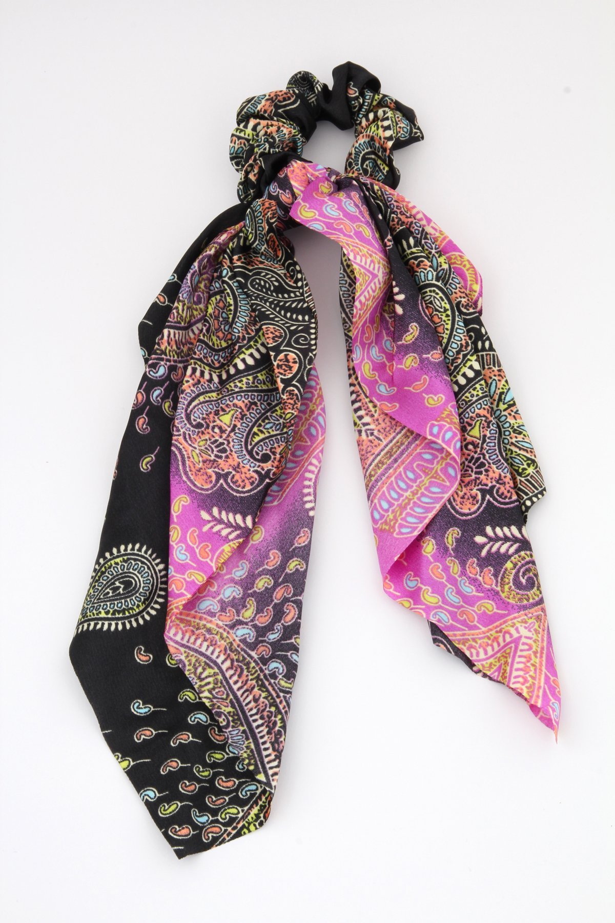 Pembe Şal Desenli Scrunchie Fular Toka