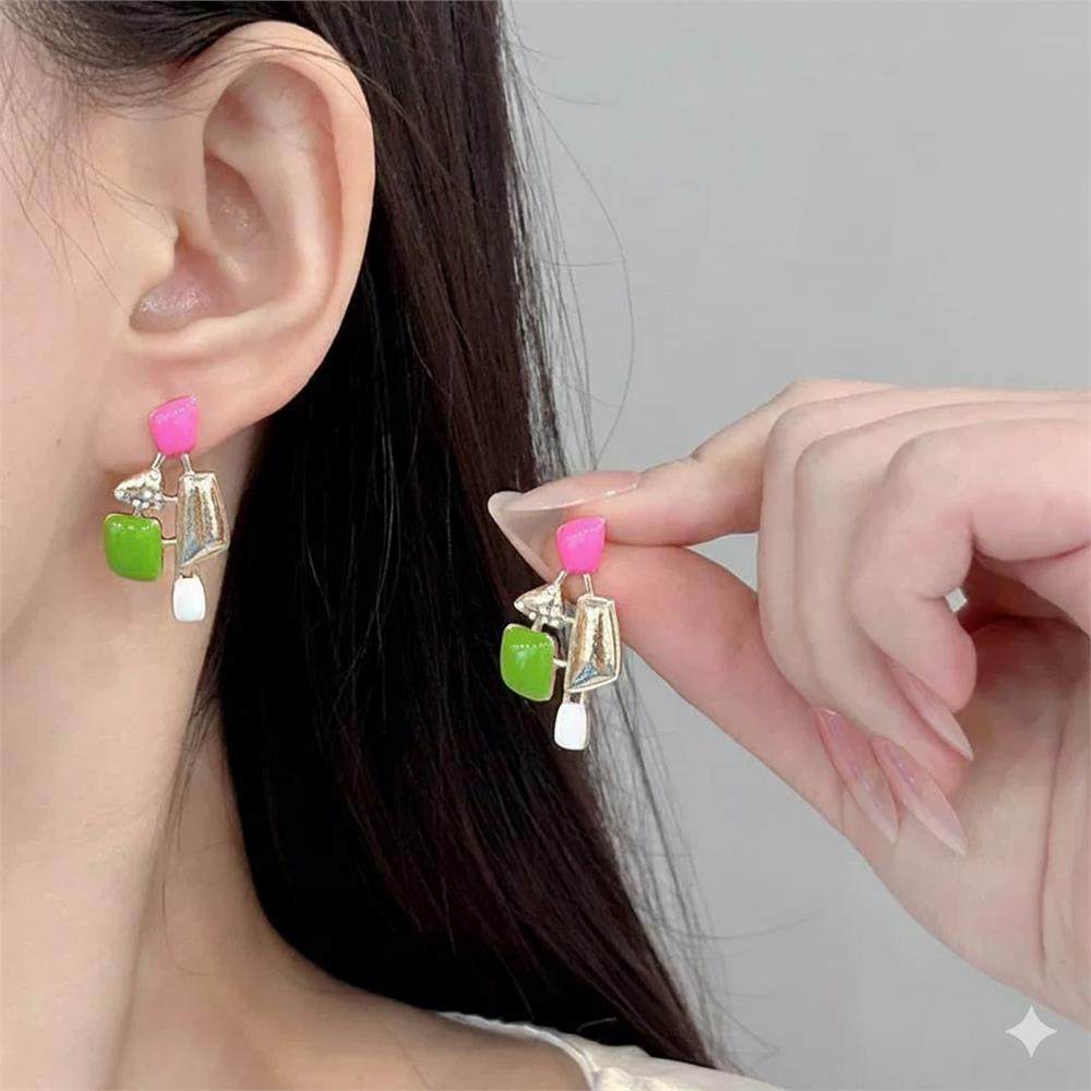 Pembe ve Yeşil Mineli Geometrik Modern Küpe