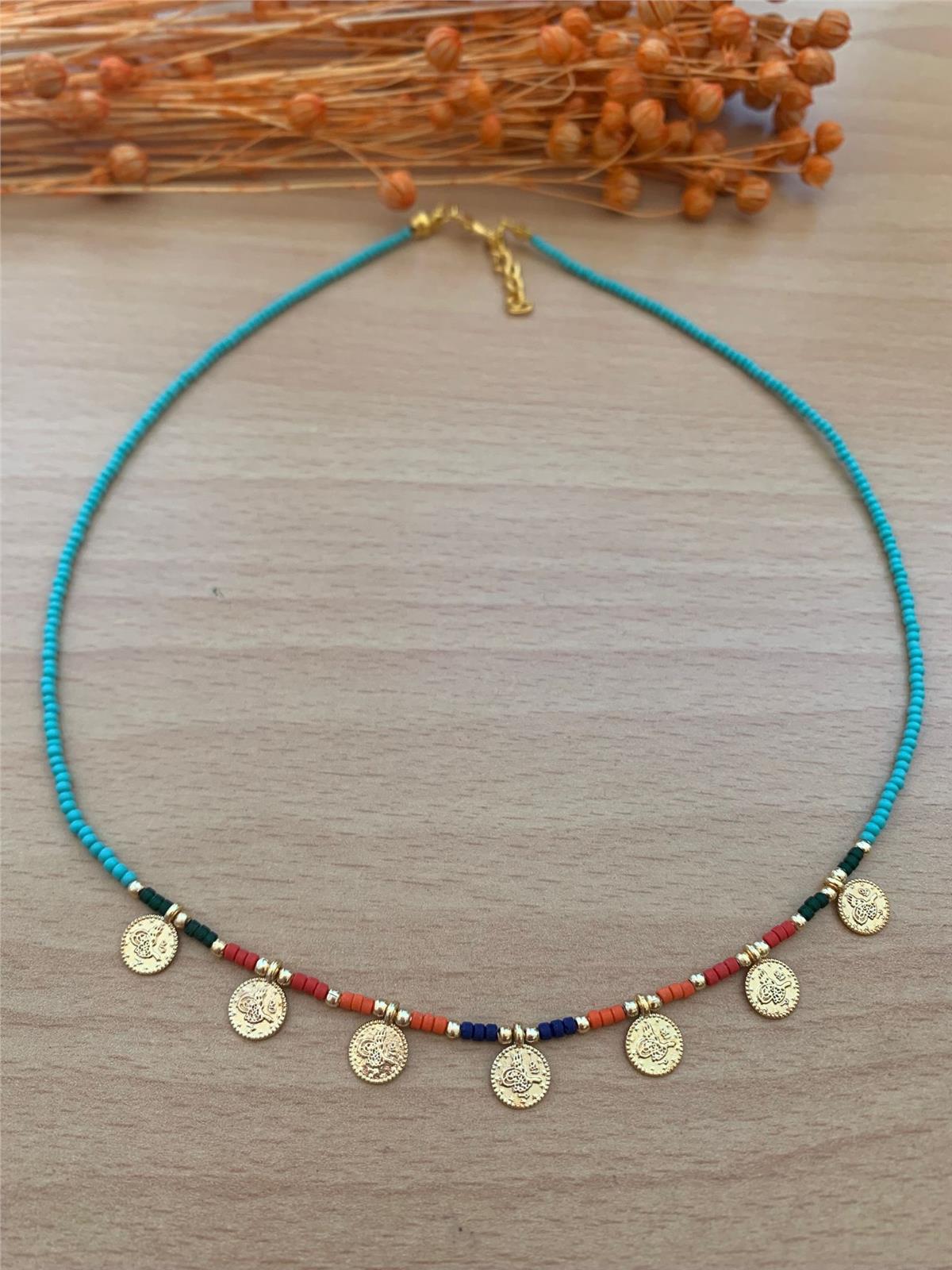 Renkli Boncuklu Para Figürlü Tasarım Kolye