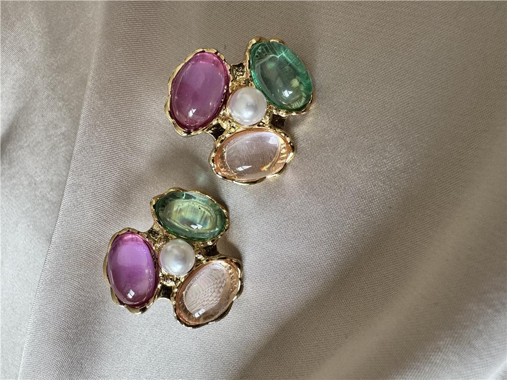 Renkli Pastel Boncuklu Küpe