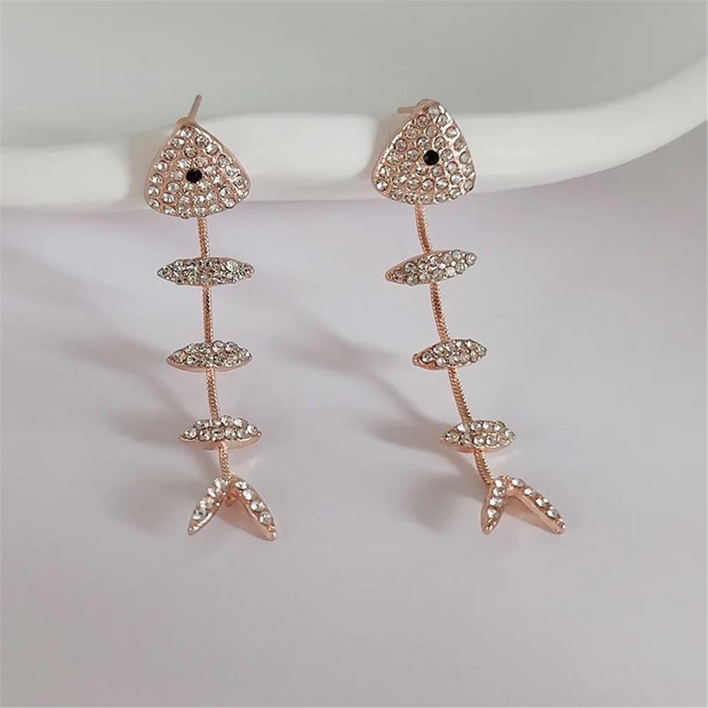 Rose Taşlı Balık Kılçığı Küpe