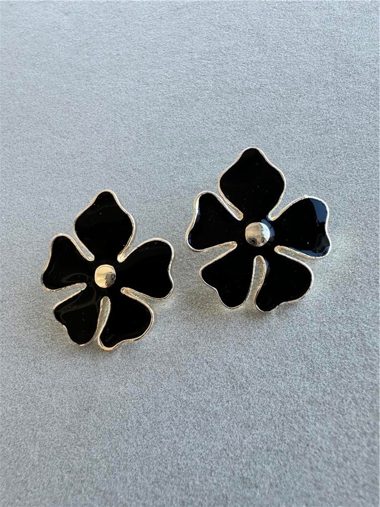 Siyah Çiçek Küpe