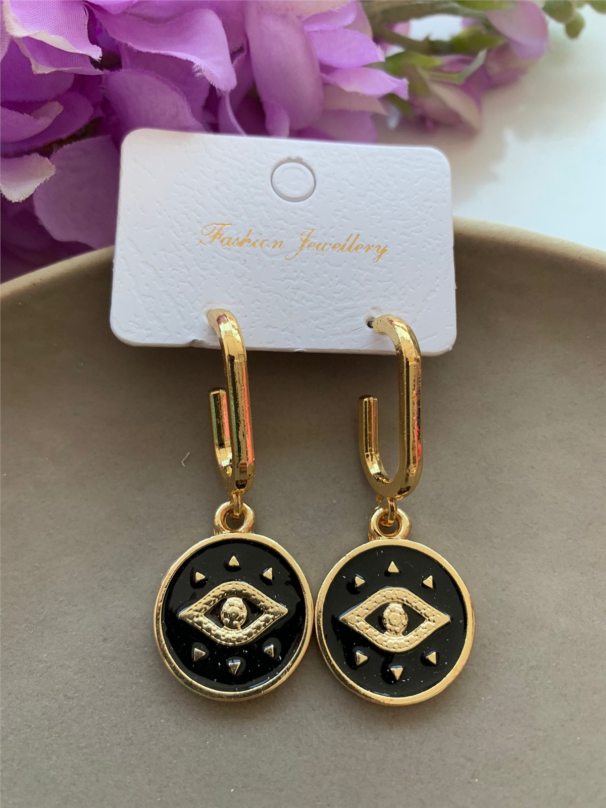 Siyah Göz Halka Küpe