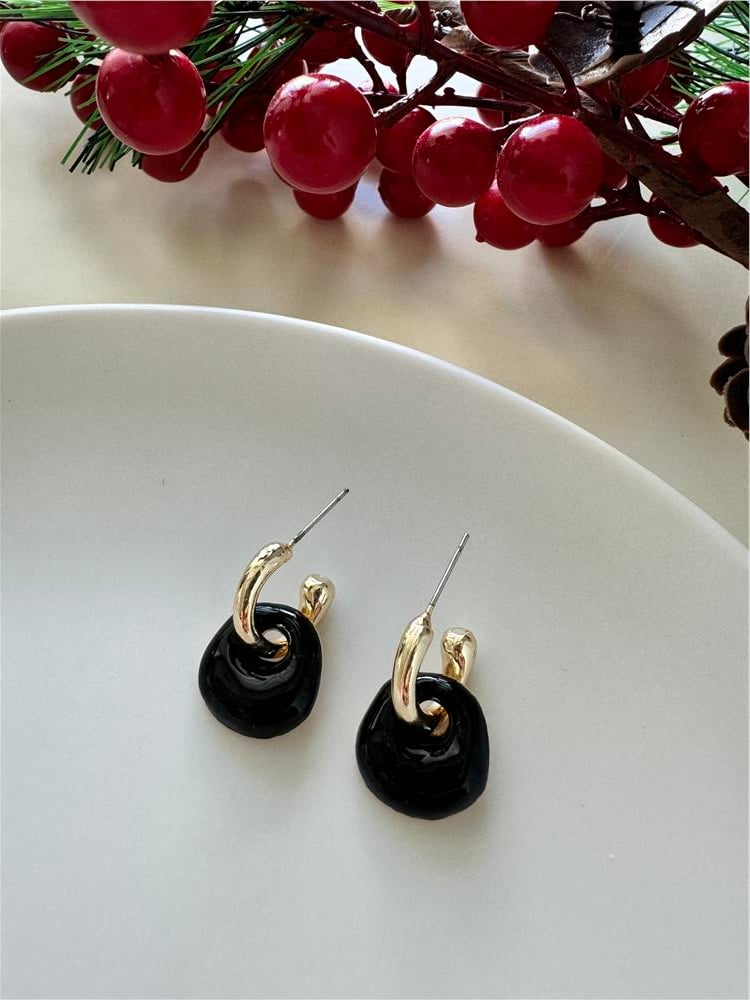 Siyah Mineli Halka Küpe