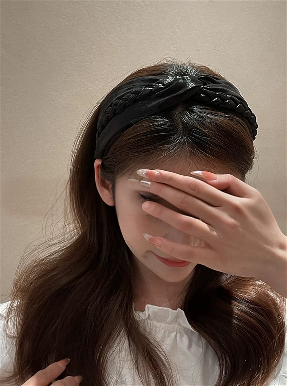 Siyah Rengi Örgü Model Taç