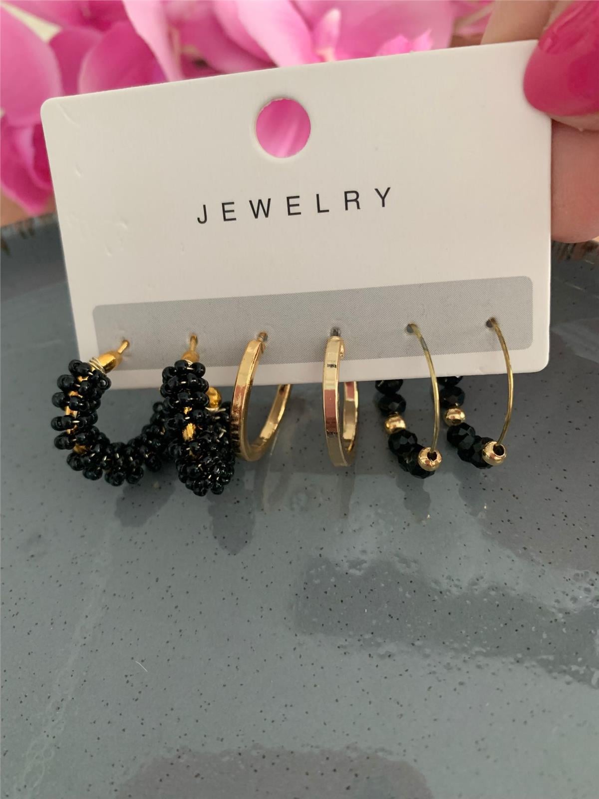 Siyah Sarmal Boncuklu 6 Lı Küpe Seti