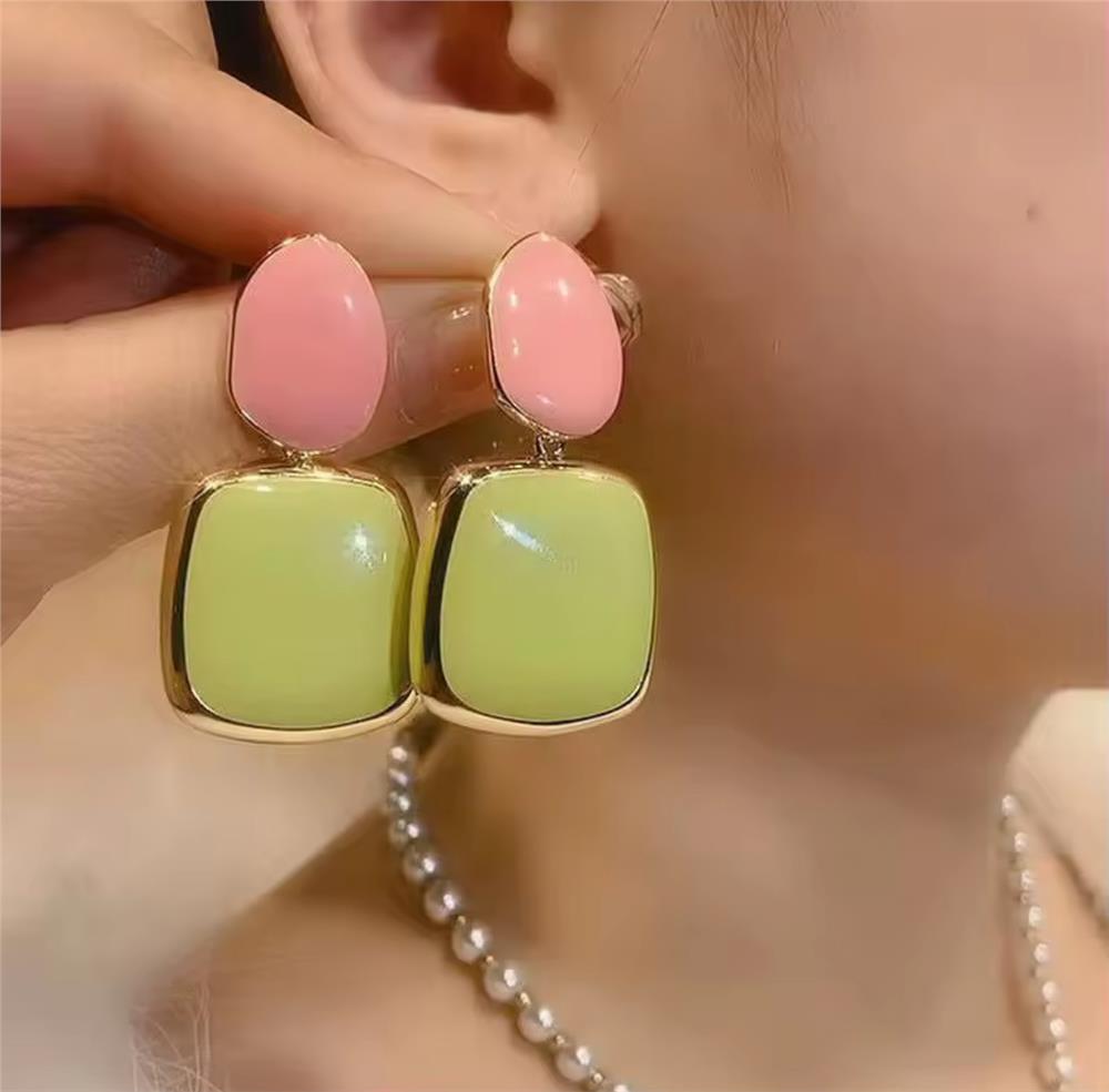 Yağ Yeşili Pembe Mineli Küpe