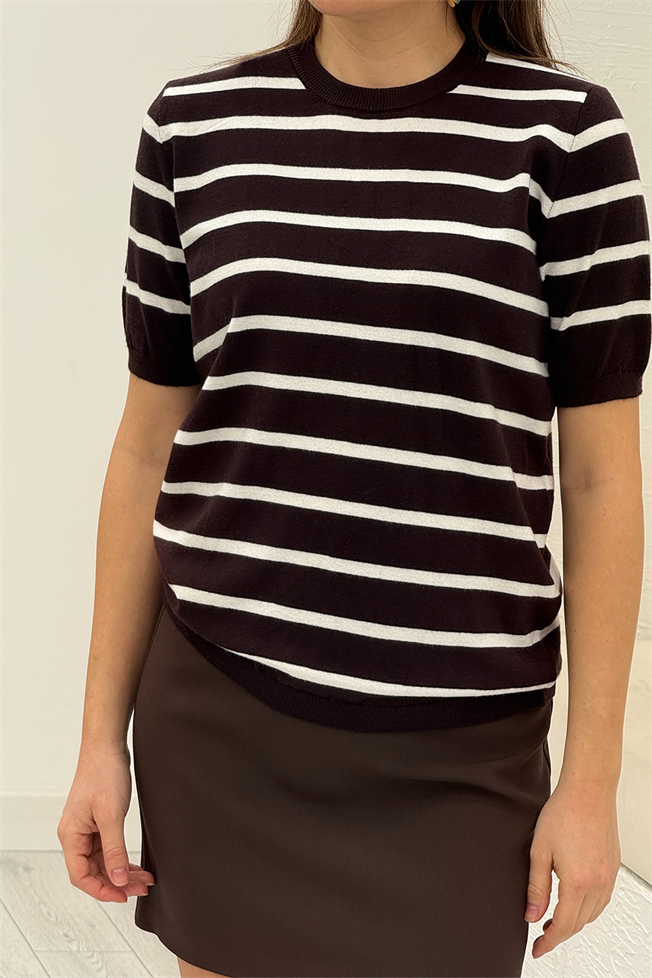 Acı Kahve Çizgili Triko 4562