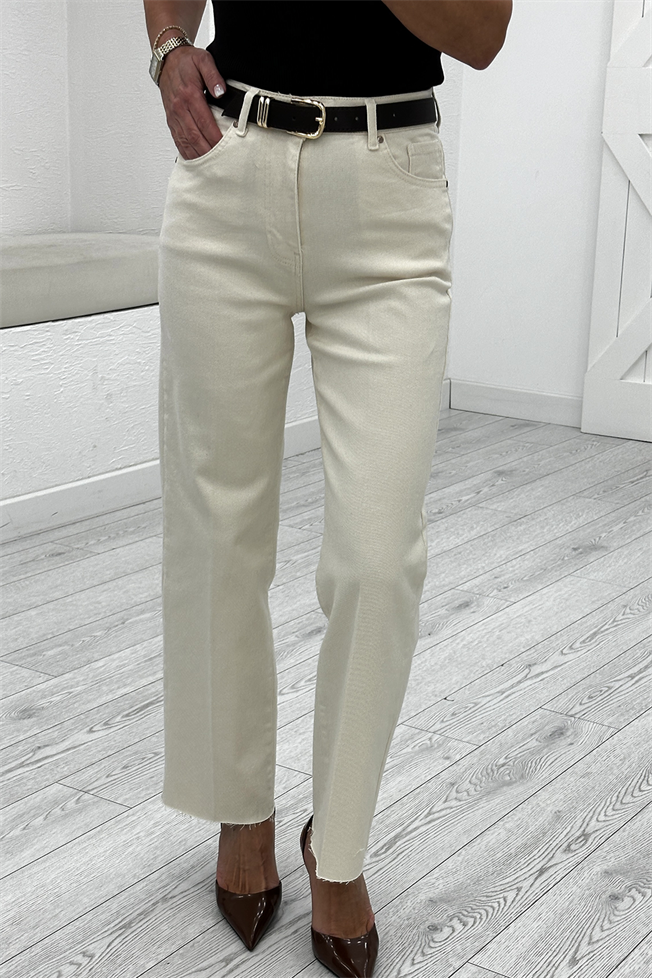 Bej Kemerli Boyfit Jean 102