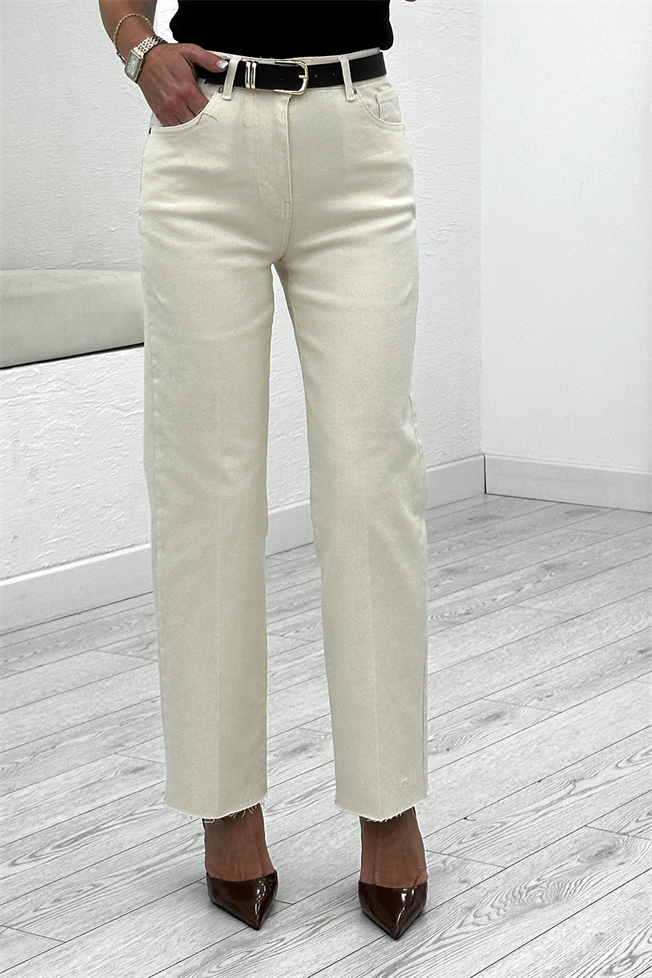 Bej Kemerli Boyfit Jean 102