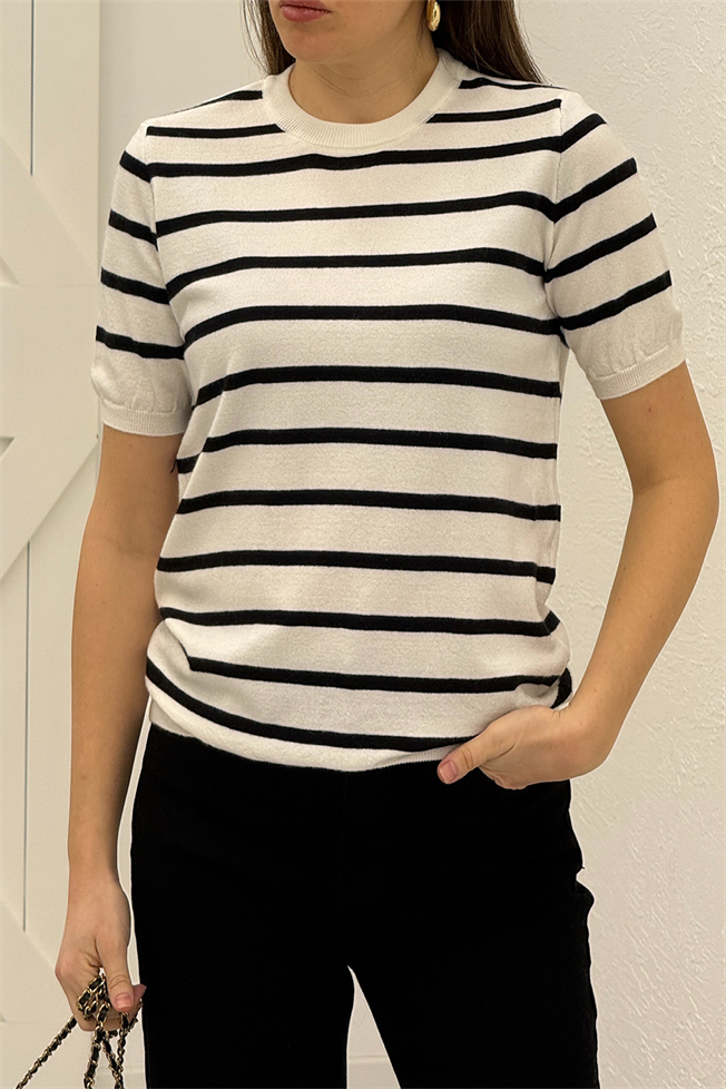 Beyaz Çizgili Triko 4562
