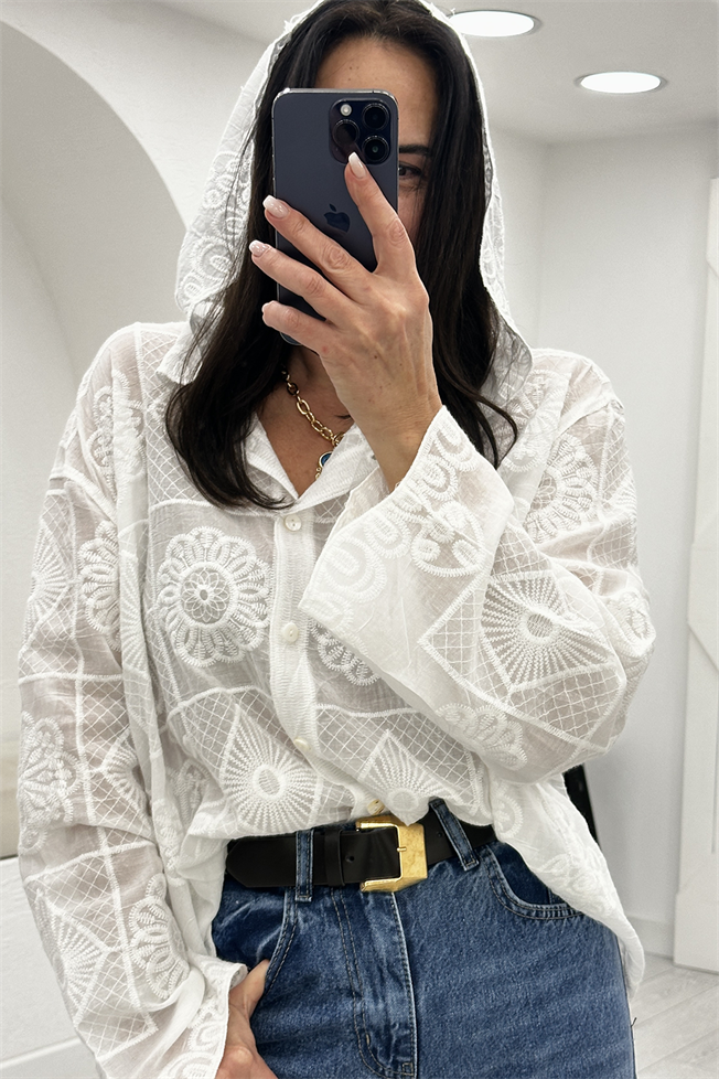 Beyaz Desenli Kapüşonlu Gömlek 38788