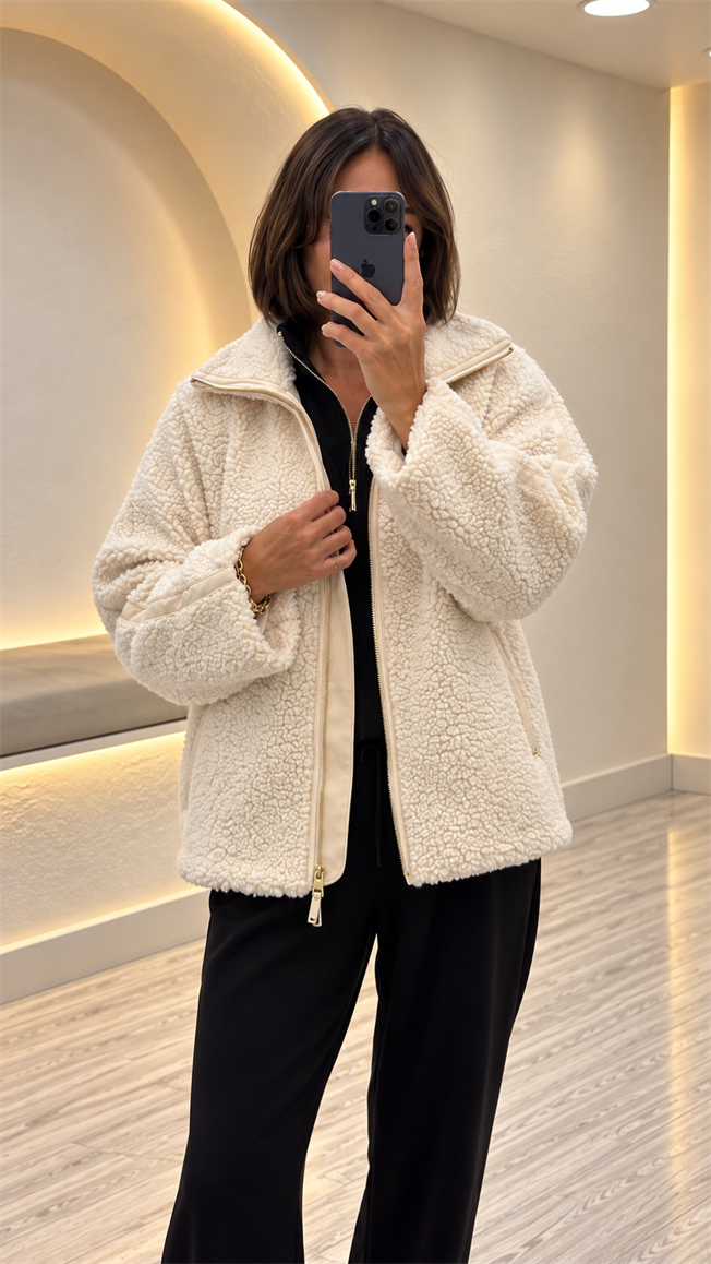 Beyaz Peluş Ceket 1445