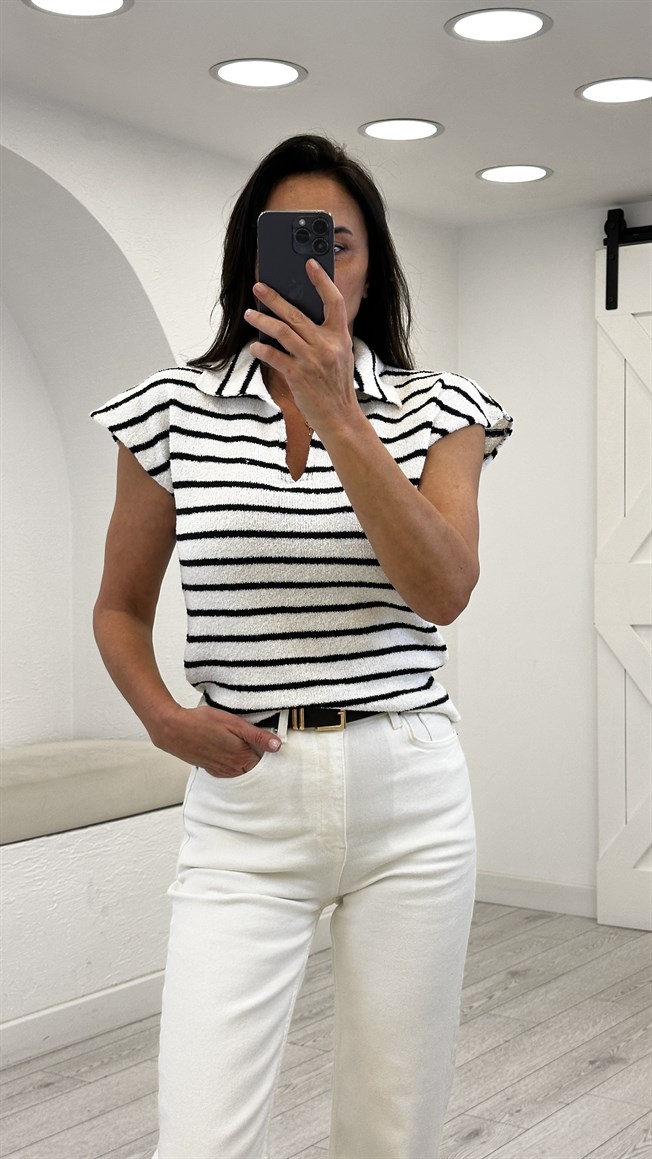 Beyaz-Siyah Çizgili Polo Yaka Triko 3671