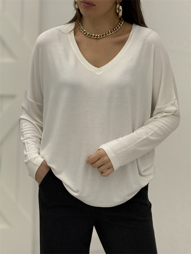 Beyaz V Yaka Yarasa Kol Triko 7590