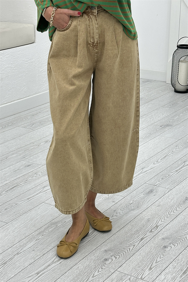 Camel Barrel Jean 0107
