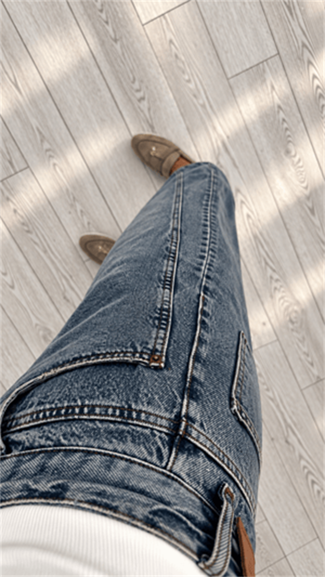 Mavi Dikiş Detaylı Jean 545