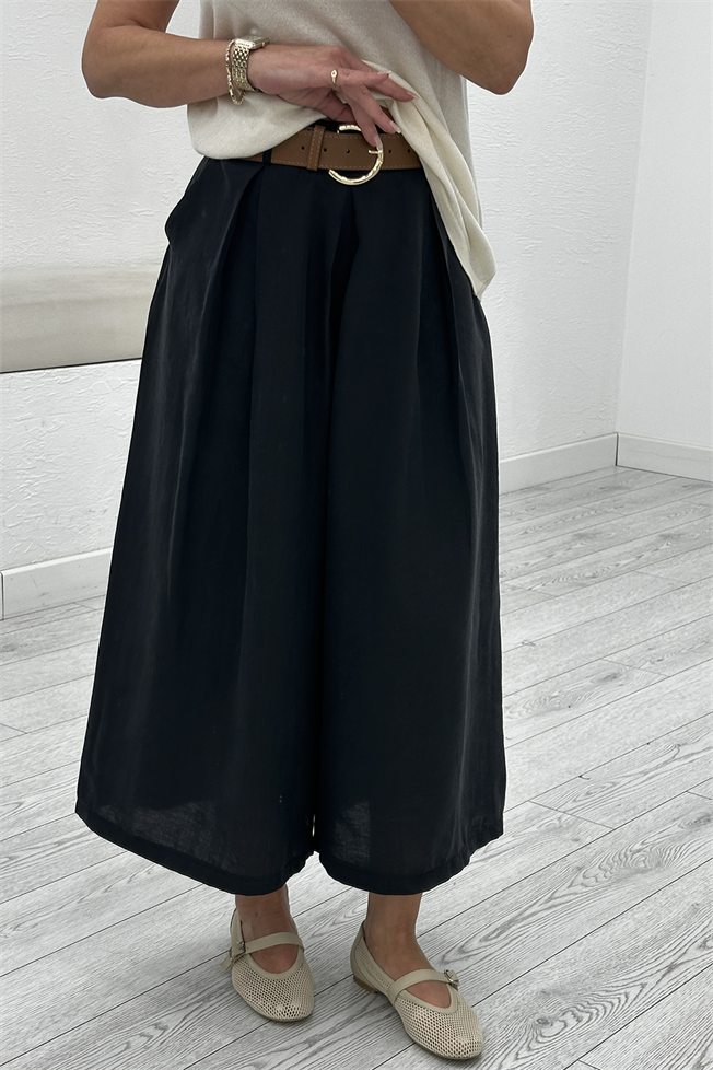 Siyah Bol Paça Kemerli Pantolon 3782
