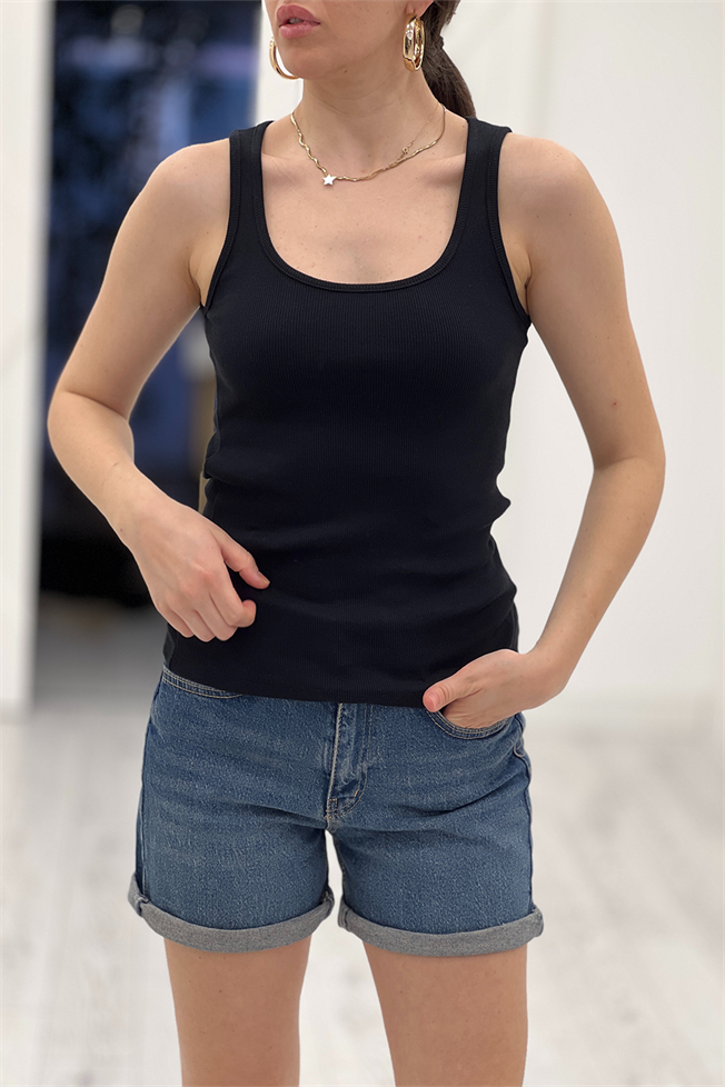 Siyah Geniş Yaka Atlet 2510005