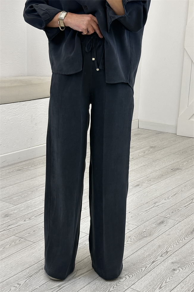 Siyah Gömlek Pantolon Takım 1071