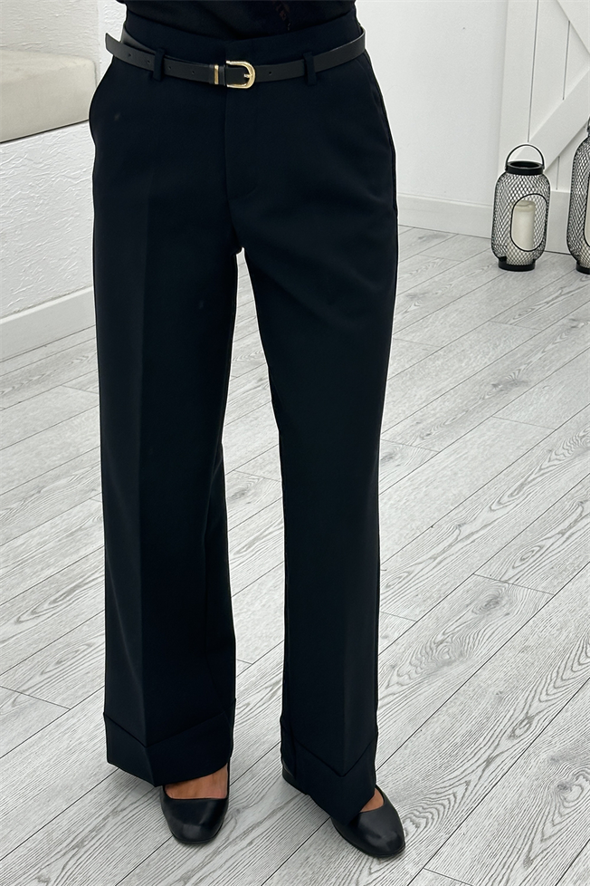 Siyah Kemerli Pantolon 17050