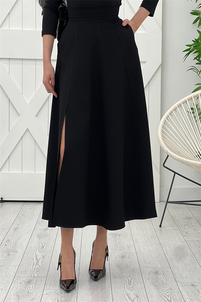 Siyah Yırtmaçlı Etek 05175